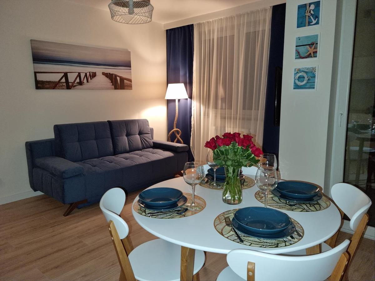 Apartament Osiem Gwiazdek Dziwnowek Bagian luar foto